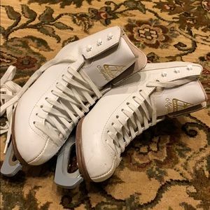 JACKSON Mystique skate + Jackson ultima blade 2.5